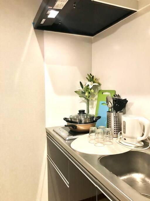 月the House Located In Tsuruhashi Easy To Accces Apartemen Osaka